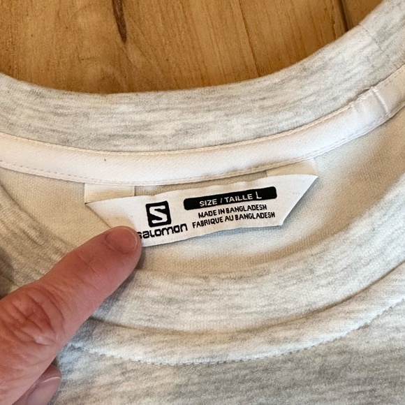 Salomon Women's Lightweight SOFT Sweatshirt Heathered Gray/White Large - Picture 7 of 9